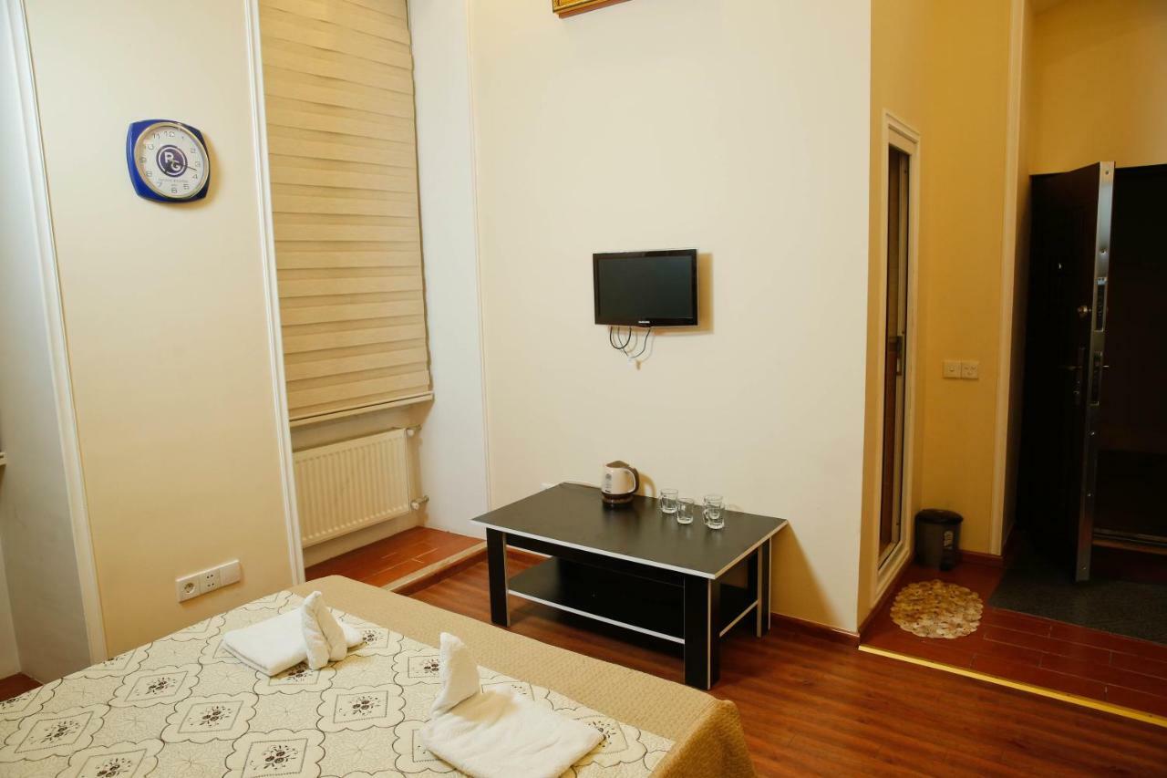 Comfy Hostel Баку Экстерьер фото